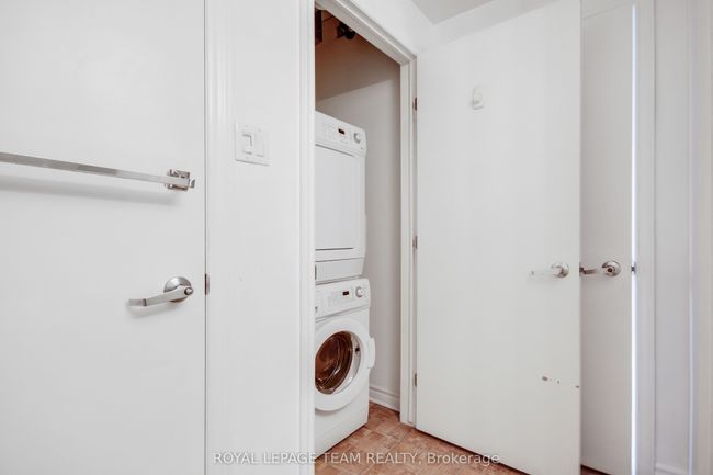 1609 - 200 Rideau St, Condo with 1 bedrooms, 1 bathrooms and null parking in Ottawa ON | Image 17