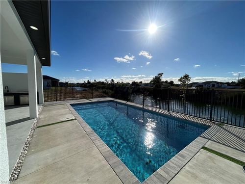 2610 Ne 1st Pl, CAPE CORAL, FL, 33909-8966 | Card Image