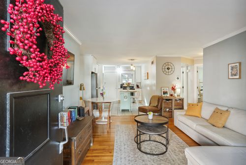 866 Briarcliff Rd Ne, atlanta, GA, 30306-4088 | Card Image
