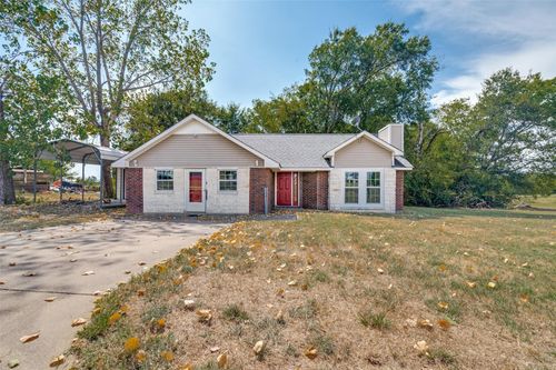 320 Egret Cir, East Tawakoni, TX, 75472-8004 | Card Image