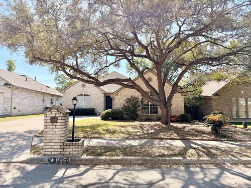 8454 Ulysses, Universal City, TX, 78148-2614 | Card Image