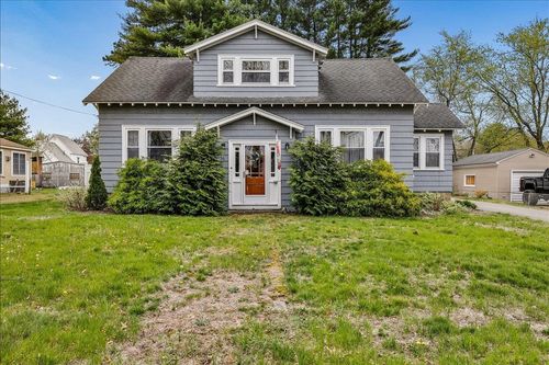 36 Lamprey Street, Manchester, NH, 03102 | Card Image