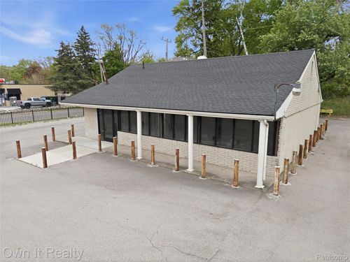 24611 W Mcnichols Rd, Detroit, MI, 48219-3670 | Card Image