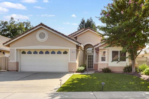 7217 School House Ln, Roseville, CA, 95747-8316 | Card Image