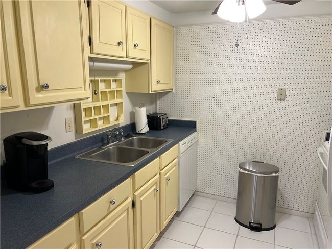 APT-204 - 520 S Chaparral St, Condo with 1 bedrooms, 1 bathrooms and 1 parking in Corpus Christi TX | Image 5