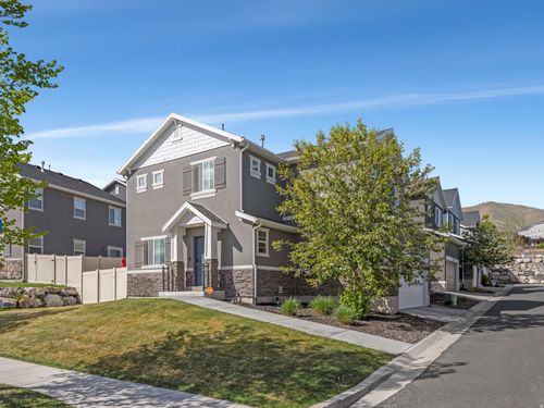 3049 S Willow Creek Dr, Saratoga Springs, UT, 84045-4816 | Card Image