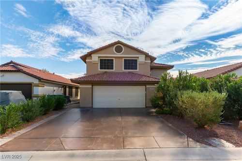 4808 Fiesta Lakes St, Las Vegas, NV, 89130-2086 | Card Image