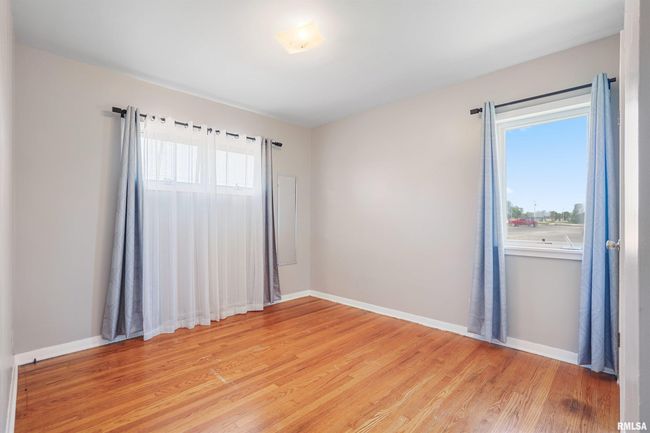 302 W 1 St Ave, Home with 0 bedrooms, 0 bathrooms and null parking in Coal Valley IL | Image 7