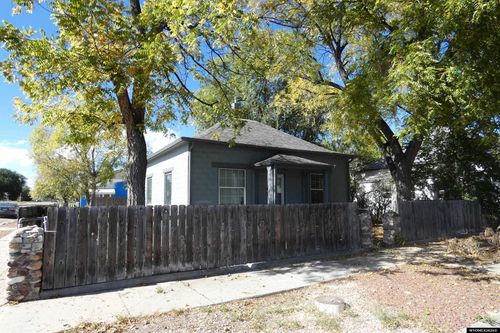 107 Nebraska Ave, Guernsey, WY, 82214-5125 | Card Image