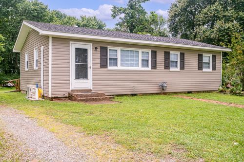 502 N Main St, Loretto, TN, 38469-2351 | Card Image
