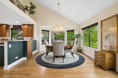 1044-897 Longmeadow Ct, Lake Barrington, IL, 60010-9391 | Card Image