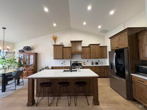 973 Kenbrook Loop, Twin Falls, ID, 83301-4891 | Card Image