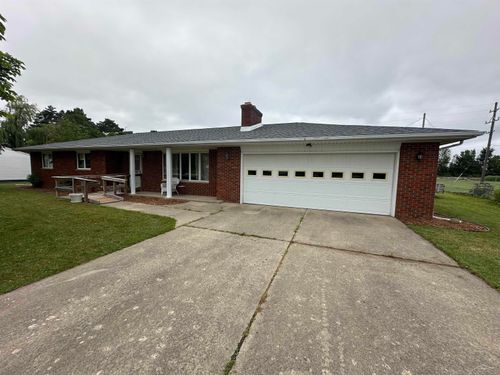 20188 Gratiot Rd, Merrill, MI, 48637-9558 | Card Image