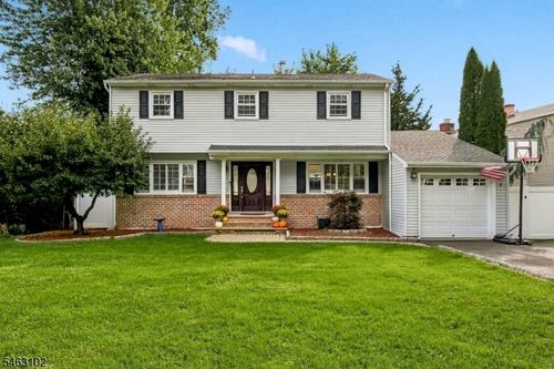 42 Circle Dr, Rockaway, NJ, 07866-1635 | Card Image