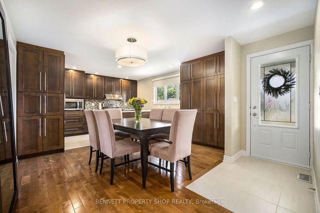 1476 Maxime St, House other with 3 bedrooms, 2 bathrooms and 11 parking in Gloucester ON | Image 4