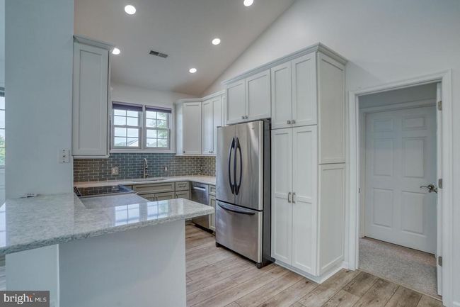 UNIT-102 - 19967 Sandy Bottom Cir, Townhouse with 3 bedrooms, 2 bathrooms and null parking in REHOBOTH BEACH DE | Image 13