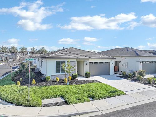 102 Coral St, Brentwood, CA, 94513-6614 | Card Image