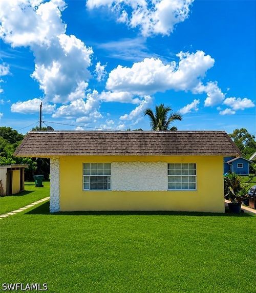 3080 Linwood Ave, Naples, FL, 34112-3838 | Card Image