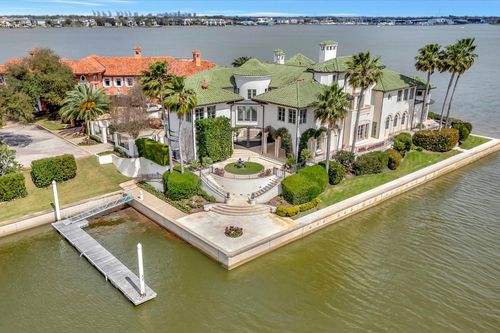 14 Waterford Oaks Ln, Kemah, TX, 77565-2922 | Card Image