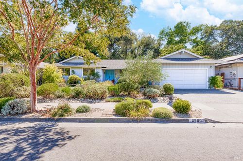 2880 Creekside Rd, Santa Rosa, CA, 95405-8732 | Card Image