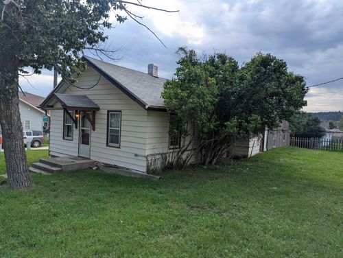 820 Montgomery Street, Custer, SD, 57730 | Card Image