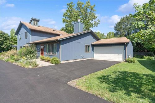 125 Park Meadows Dr, Yellow Springs, OH, 45387-1755 | Card Image