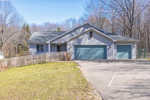 319 S Union Street, UNKNOWN, MI, 49406 | Card Image