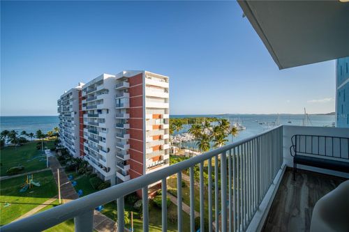 8k-T2 Cond Isleta Marina, FAJARDO, PR, 00738 | Card Image
