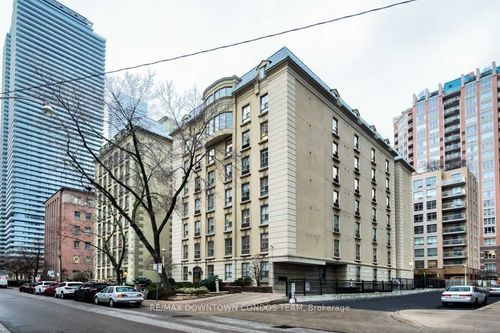 310-88 Charles St E, Toronto, ON, M4Y2W7 | Card Image