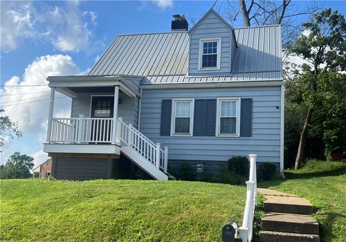 230 Winona Ave, Washington, PA, 15301-5732 | Card Image