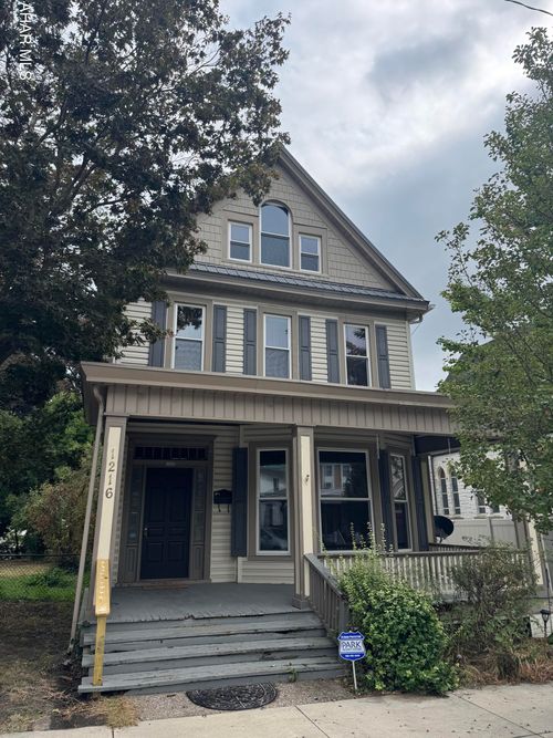 1216 Logan Ave, Tyrone, PA, 16686-1626 | Card Image