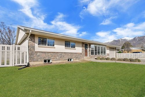 295 500, Kaysville, UT, 84037-1511 | Card Image