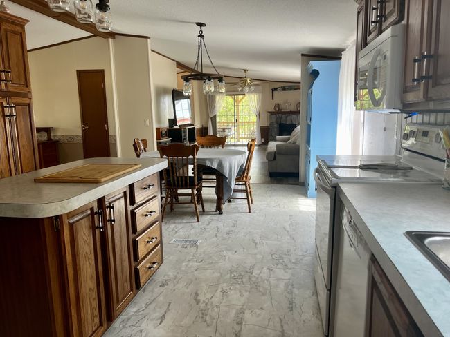 So…. Much…. Space… flooded with natural light! | Image 9