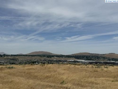 NKA E 228 Pr Se, Kennewick, WA, 99338 | Card Image