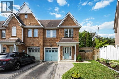 137 Stokely Cres, Whitby, ON, L1N9S9 | Card Image