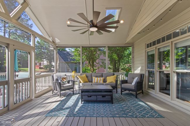 135 Colton Crest Dr, House other with 4 bedrooms, 4 bathrooms and 3 parking in Johns Creek GA | Image 47