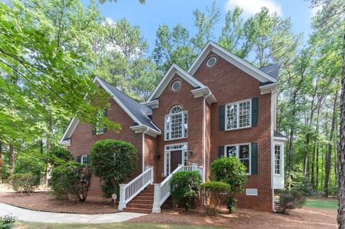 909 Oak Creek Rd, Raleigh, NC, 27615-2246 | Card Image