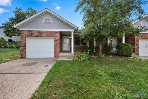 416 Hill St, Washington, MO, 63090-1400 | Card Image