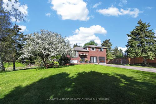 10 Catherine St, Loretto, ON, L0G1L0 | Card Image
