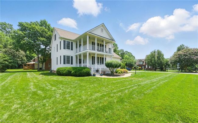 Front left exterior... | Image 33