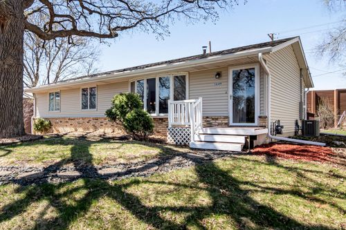 5849 Independence Ave N, New Hope, MN, 55428-3043 | Card Image