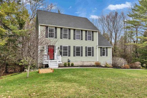 46 Hersey Ln, Newmarket, NH, 03857-2042 | Card Image