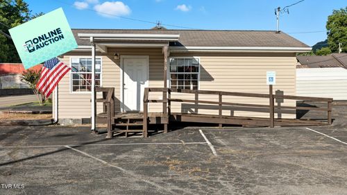 620 Carolina Ave, Erwin, TN, 37650-1607 | Card Image