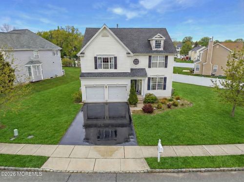 13 Skurka Ct, Sayreville, NJ, 08872-2174 | Card Image