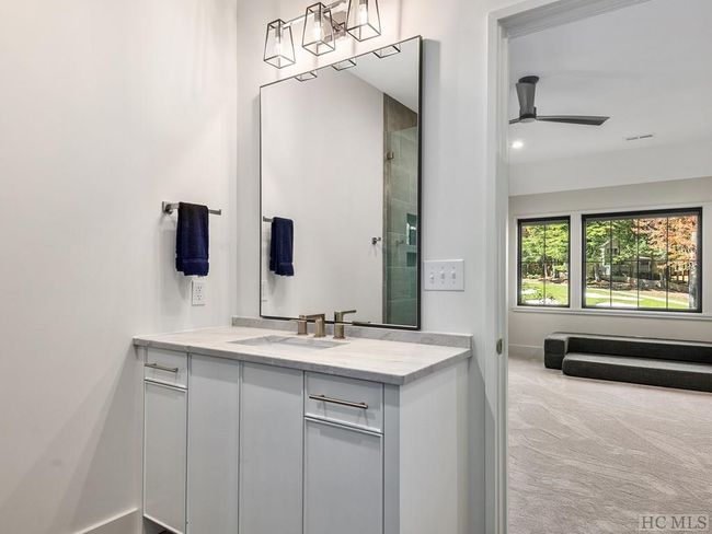 340 Mills Creek Trce, House other with 4 bedrooms, 5 bathrooms and null parking in Lake Toxaway NC | Image 19