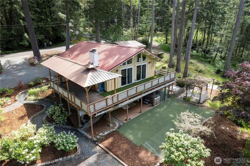 8910 130th Avenue Ct, Anderson Island, WA, 98303-9604 | Card Image