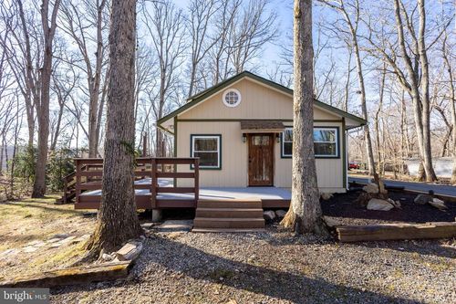 11961 Mente Rd, MANASSAS, VA, 20112-3125 | Card Image