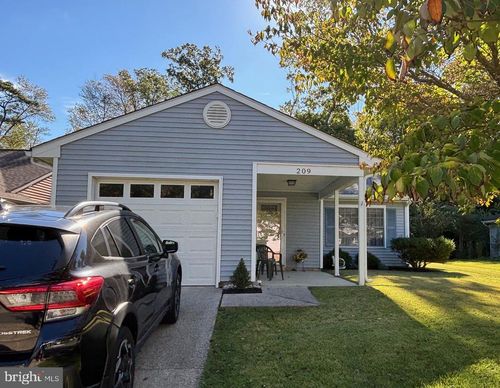 209 Lexington Dr, LITTLE EGG HARBOR TWP, NJ, 08087-1304 | Card Image