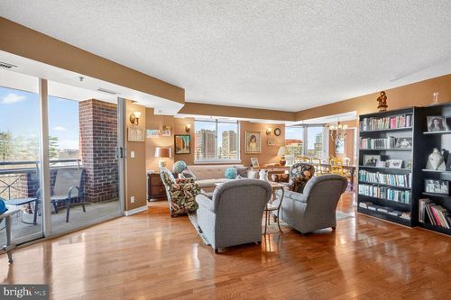 apt-709-5809 Nicholson Ln, NORTH BETHESDA, MD, 20852-5710 | Card Image