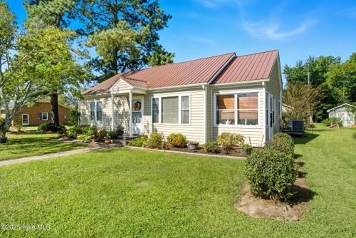 483 Meadstown Rd, Elizabeth City, NC, 27909-7149 | Card Image